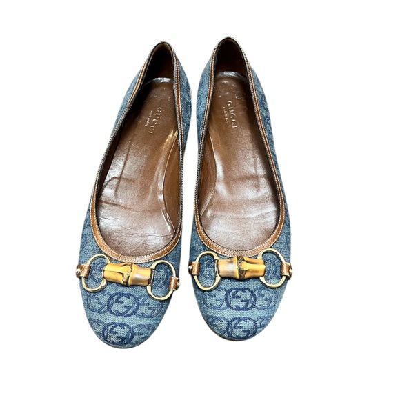 Gucci Woman Size 8.5 Blue Denim Canvas Flat Shoes Monogram Logo Leather Slip On - Picture 1 of 6